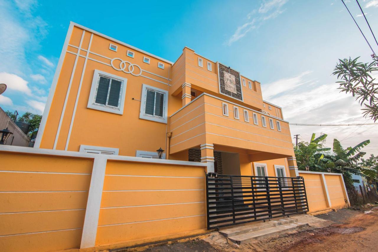 Saffron Vilva Hotell Pondicherry Exteriör bild