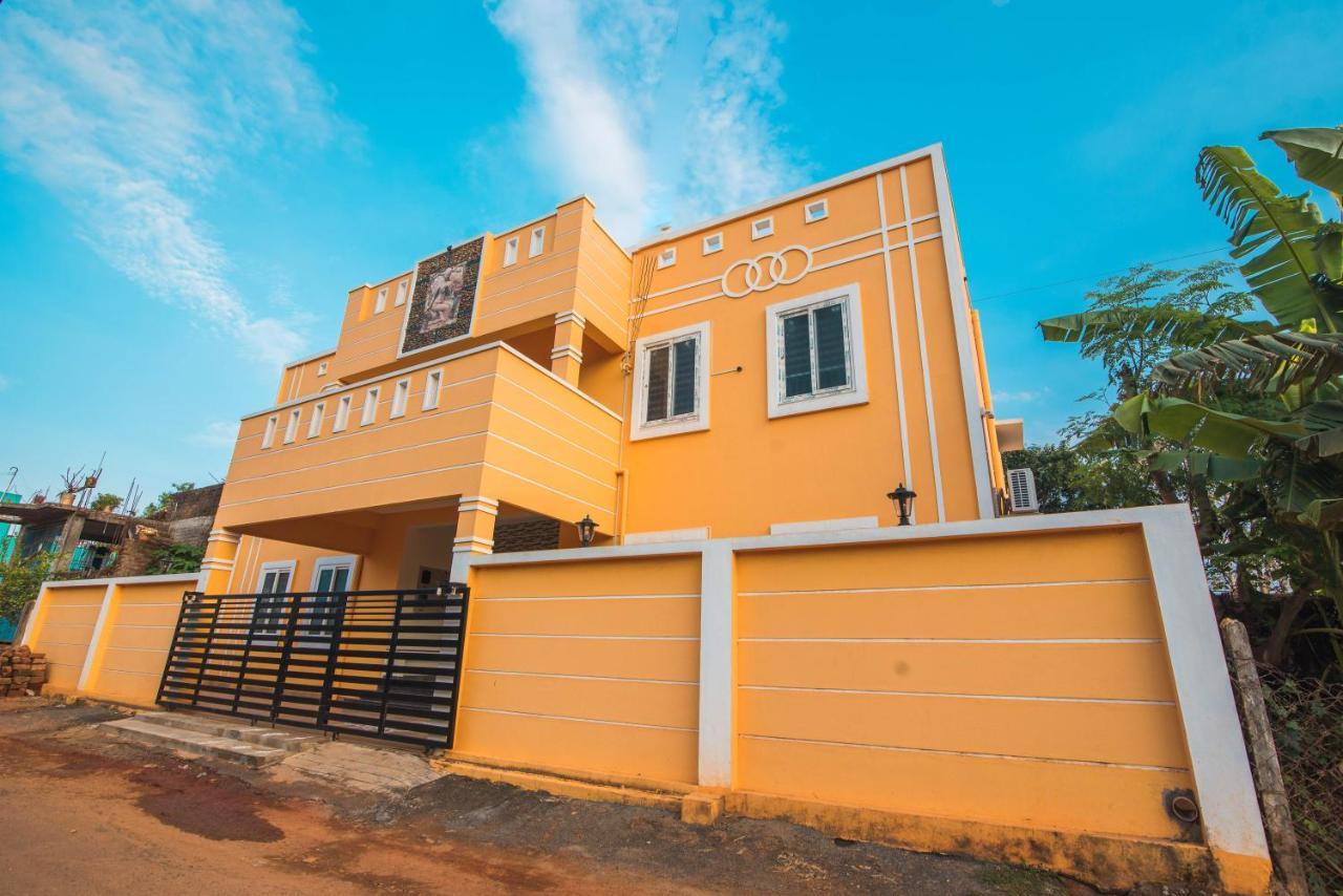 Saffron Vilva Hotell Pondicherry Exteriör bild