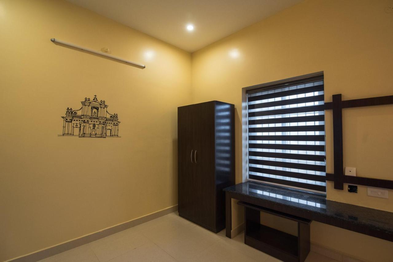 Saffron Vilva Hotell Pondicherry Exteriör bild