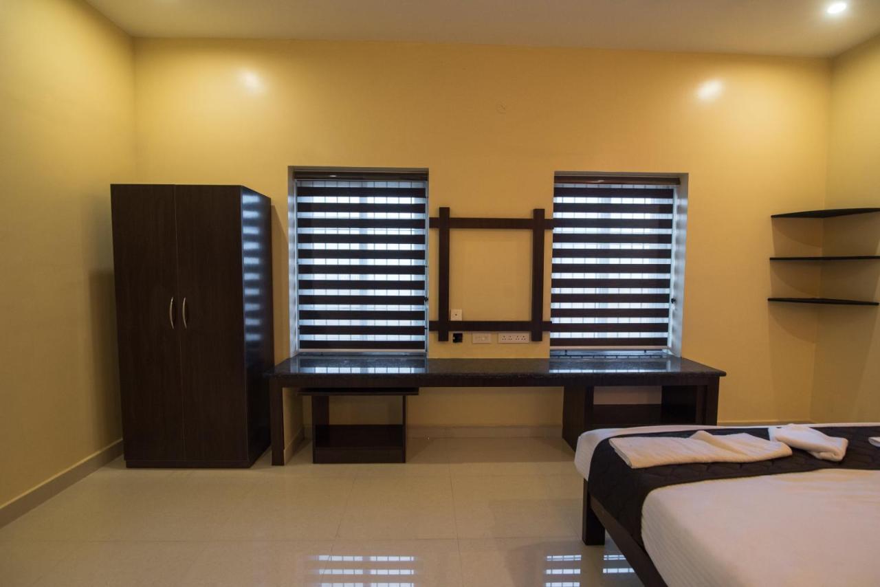 Saffron Vilva Hotell Pondicherry Exteriör bild